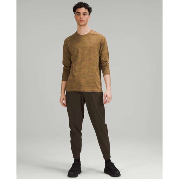 Lululemon Men's Run State Jogger olive jogger  - size large, 29" inseam - Picture 2 of 8